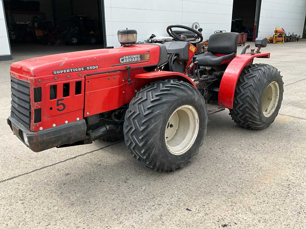 Antonio Carraro Supertigre 5500 - Traktor: 1 kép. Antonio Carraro Supertigre 5500 - Traktor: 1 kép.