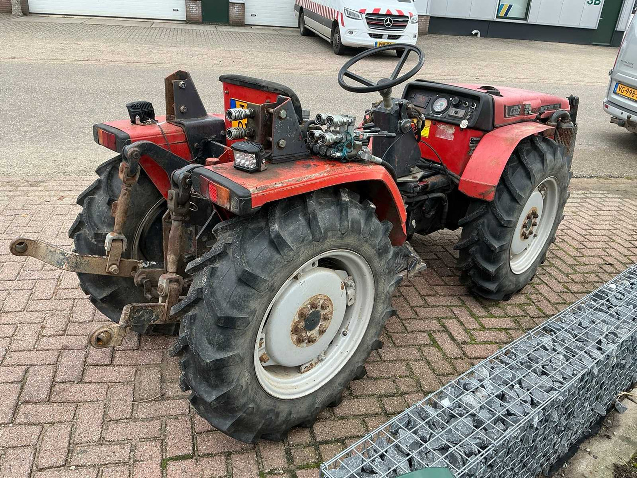Antonio carraro Supertigre 7700 - Kistraktor: 4 kép. Antonio carraro Supertigre 7700 - Kistraktor: 4 kép.