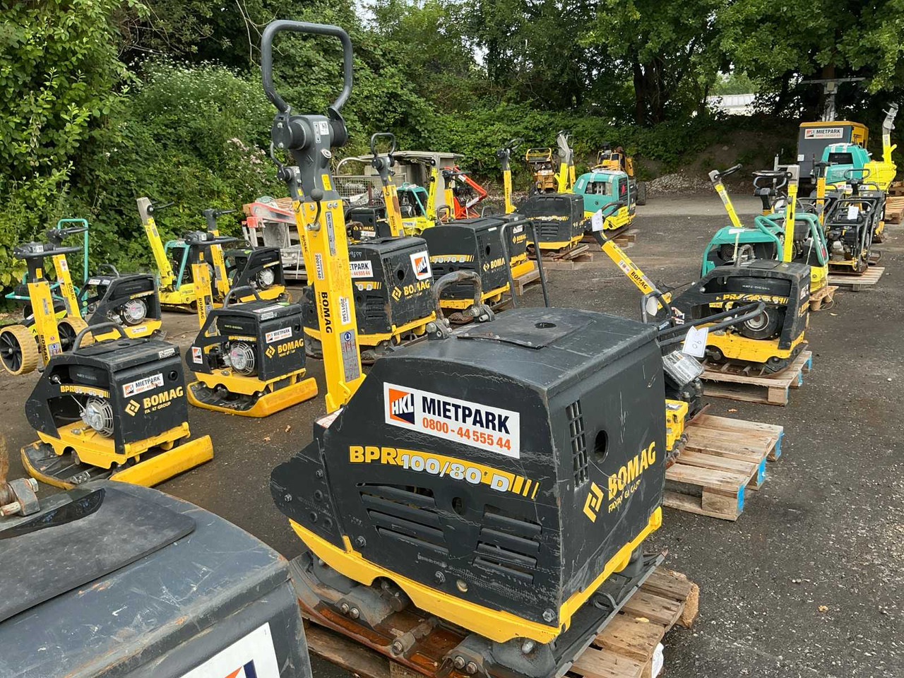 Bomag BPR 100/80 D - Lapvibrátor: 1 kép. Bomag BPR 100/80 D - Lapvibrátor: 1 kép.