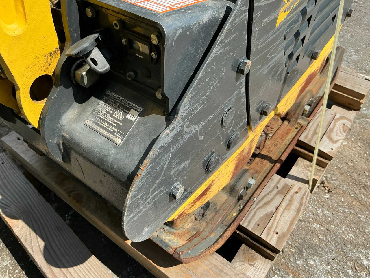 Bomag BPR 50/55 D - Lapvibrátor: 5 kép. Bomag BPR 50/55 D - Lapvibrátor: 5 kép.