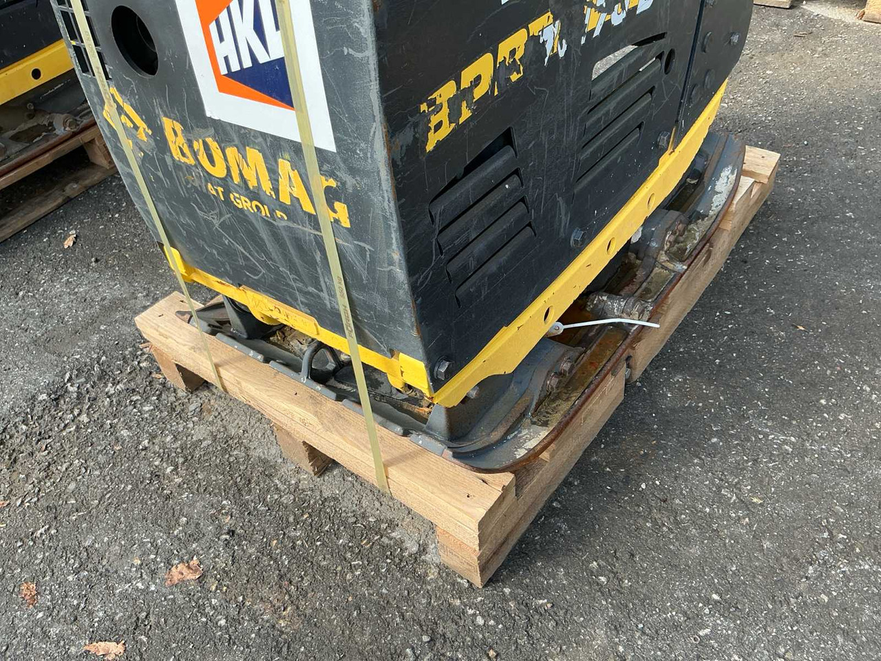Bomag BPR 70/70 D - Lapvibrátor: 3 kép. Bomag BPR 70/70 D - Lapvibrátor: 3 kép.