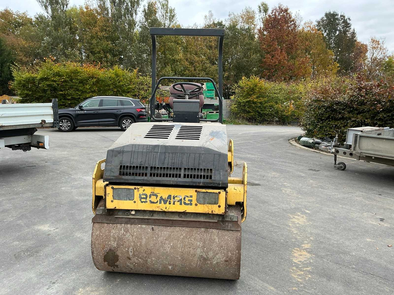 Bomag BW 120 AD-3 - Úthenger: 2 kép. Bomag BW 120 AD-3 - Úthenger: 2 kép.