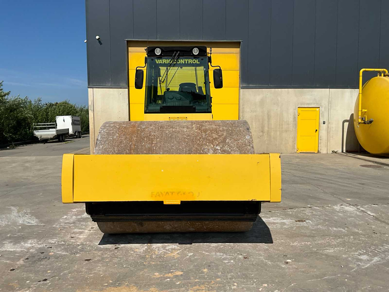 Bomag BW226 DH-4BVC - Talajtömörítő: 2 kép. Bomag BW226 DH-4BVC - Talajtömörítő: 2 kép.