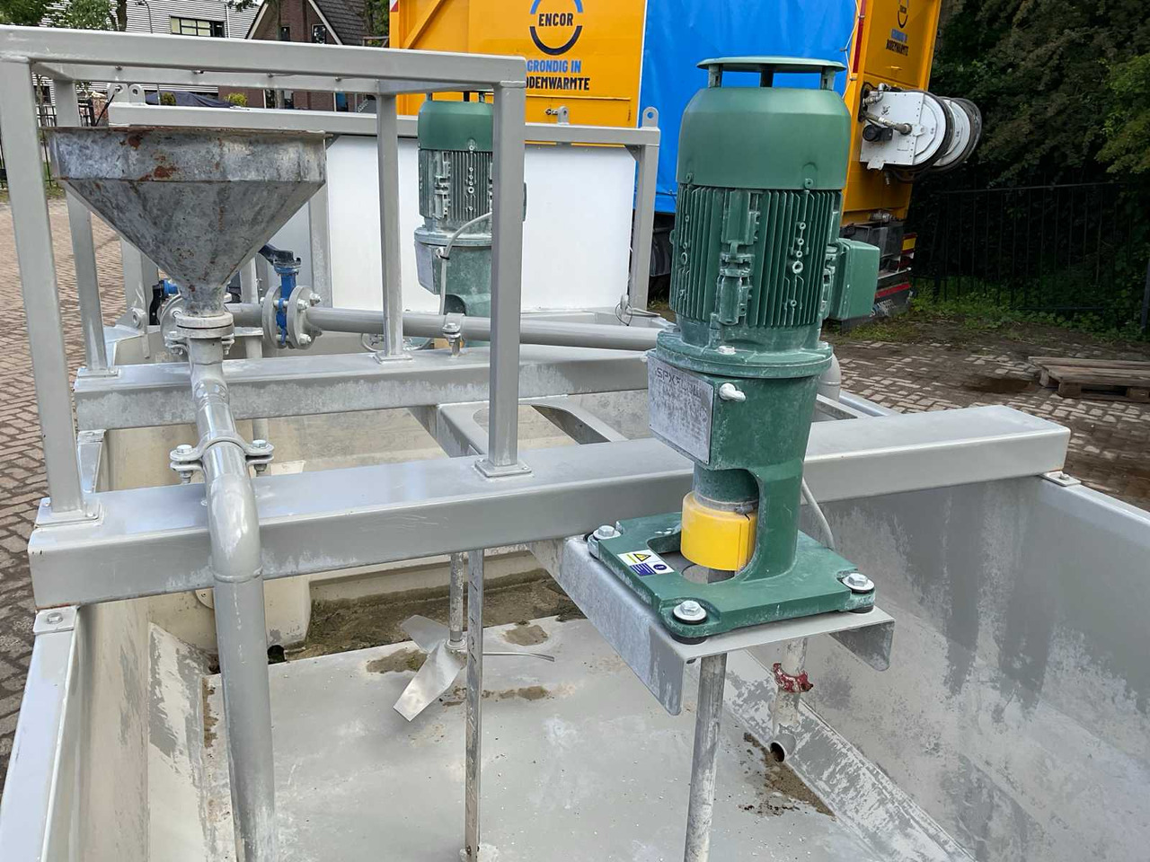 Bosch Techniek - Építőipari berendezések: 3 kép. Bosch Techniek - Építőipari berendezések: 3 kép.