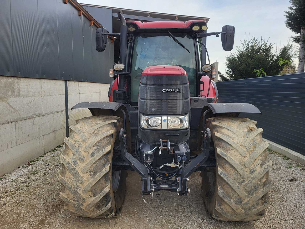 CASE - PUMA 165 CVX - 4-WHEEL DRIVE TRACTOR - 2017 - Traktor: 5 kép. CASE - PUMA 165 CVX - 4-WHEEL DRIVE TRACTOR - 2017 - Traktor: 5 kép.