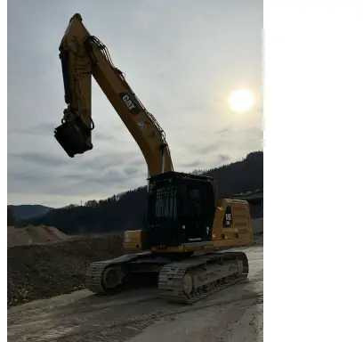 CAT 320GPS - Lánctalpas kotró: 5 kép. CAT 320GPS - Lánctalpas kotró: 5 kép.