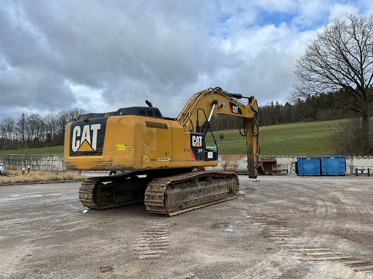 CAT 336ELH - Lánctalpas kotró: 1 kép. CAT 336ELH - Lánctalpas kotró: 1 kép.