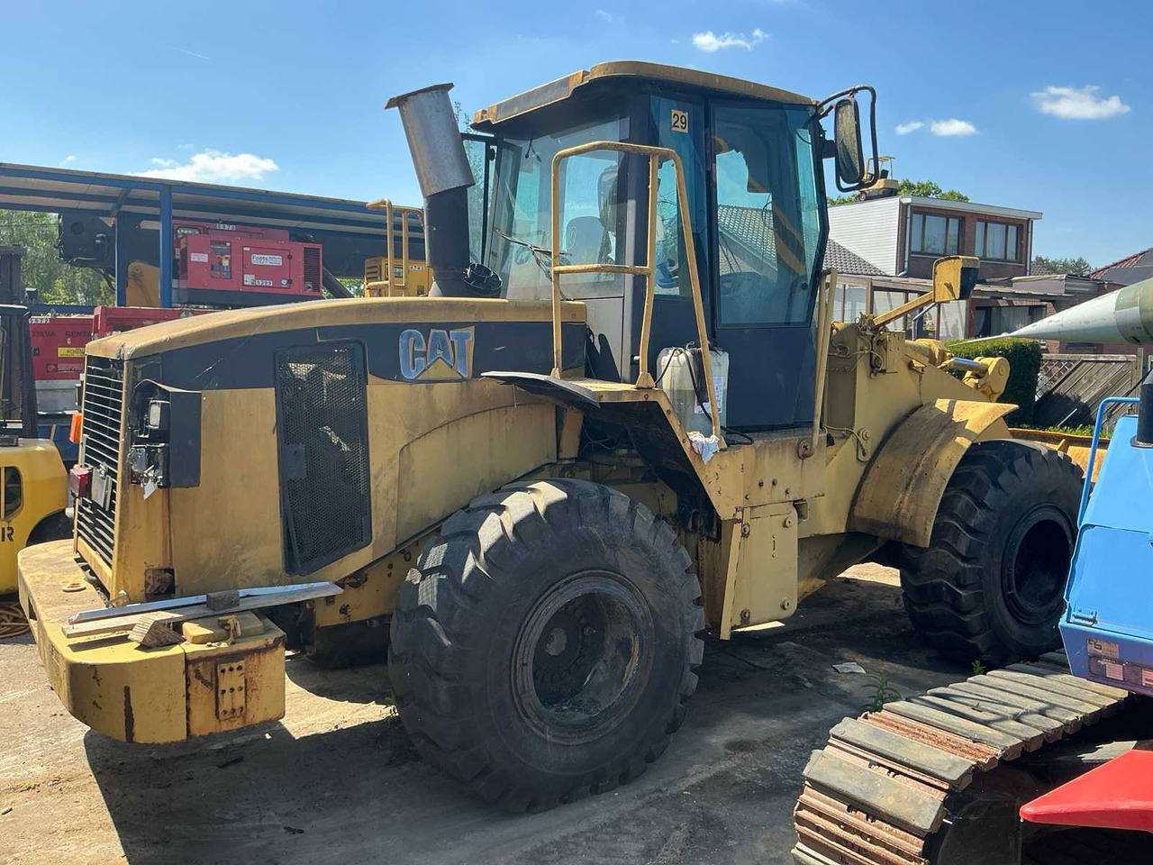 CAT 950 G serie II - Gumikerekes kotró: 3 kép. CAT 950 G serie II - Gumikerekes kotró: 3 kép.