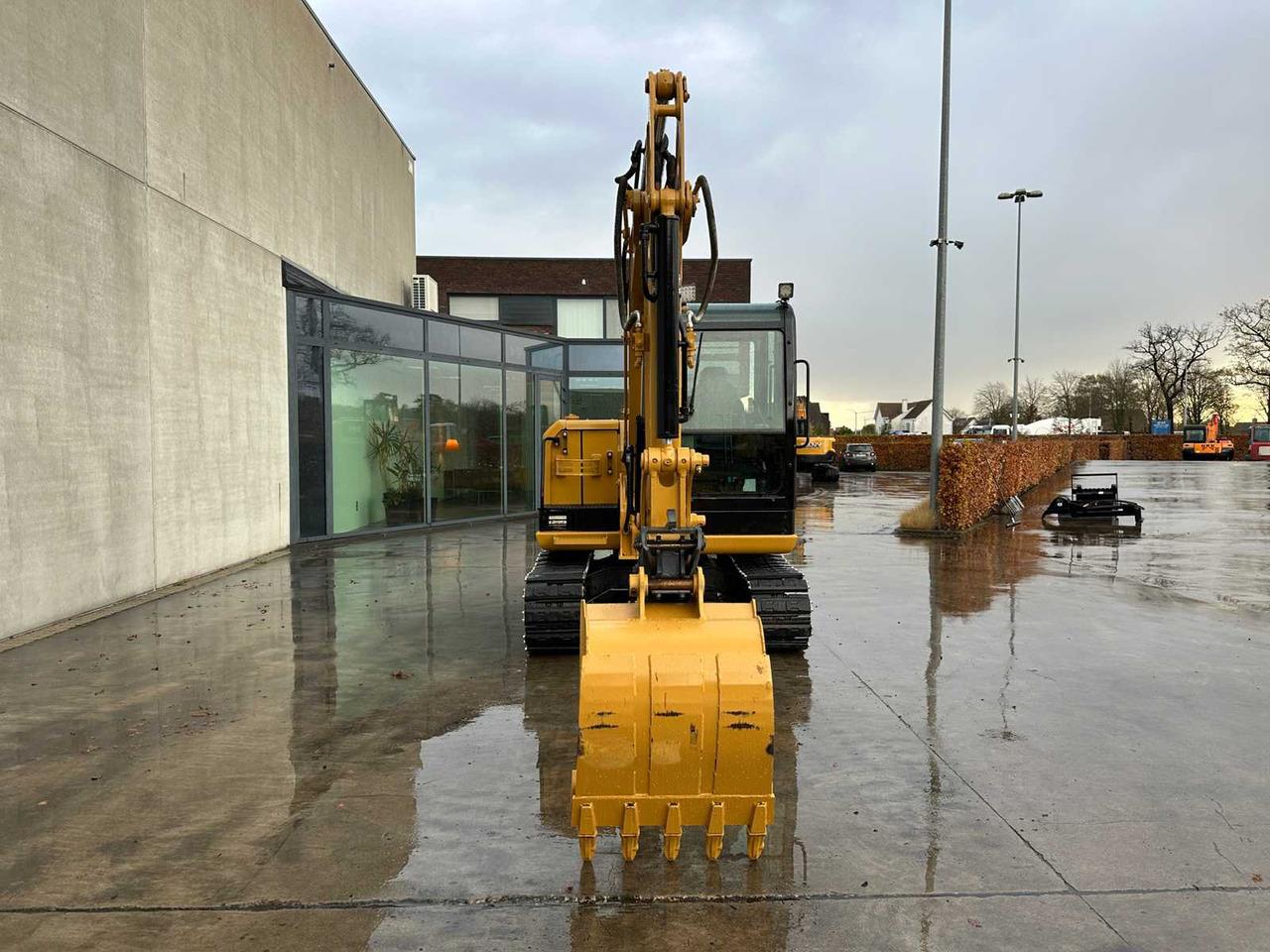 CATERPILLAR - 2017 - 305.5E2 - MIDI EXCAVATOR - Kotrógép: 2 kép. CATERPILLAR - 2017 - 305.5E2 - MIDI EXCAVATOR - Kotrógép: 2 kép.