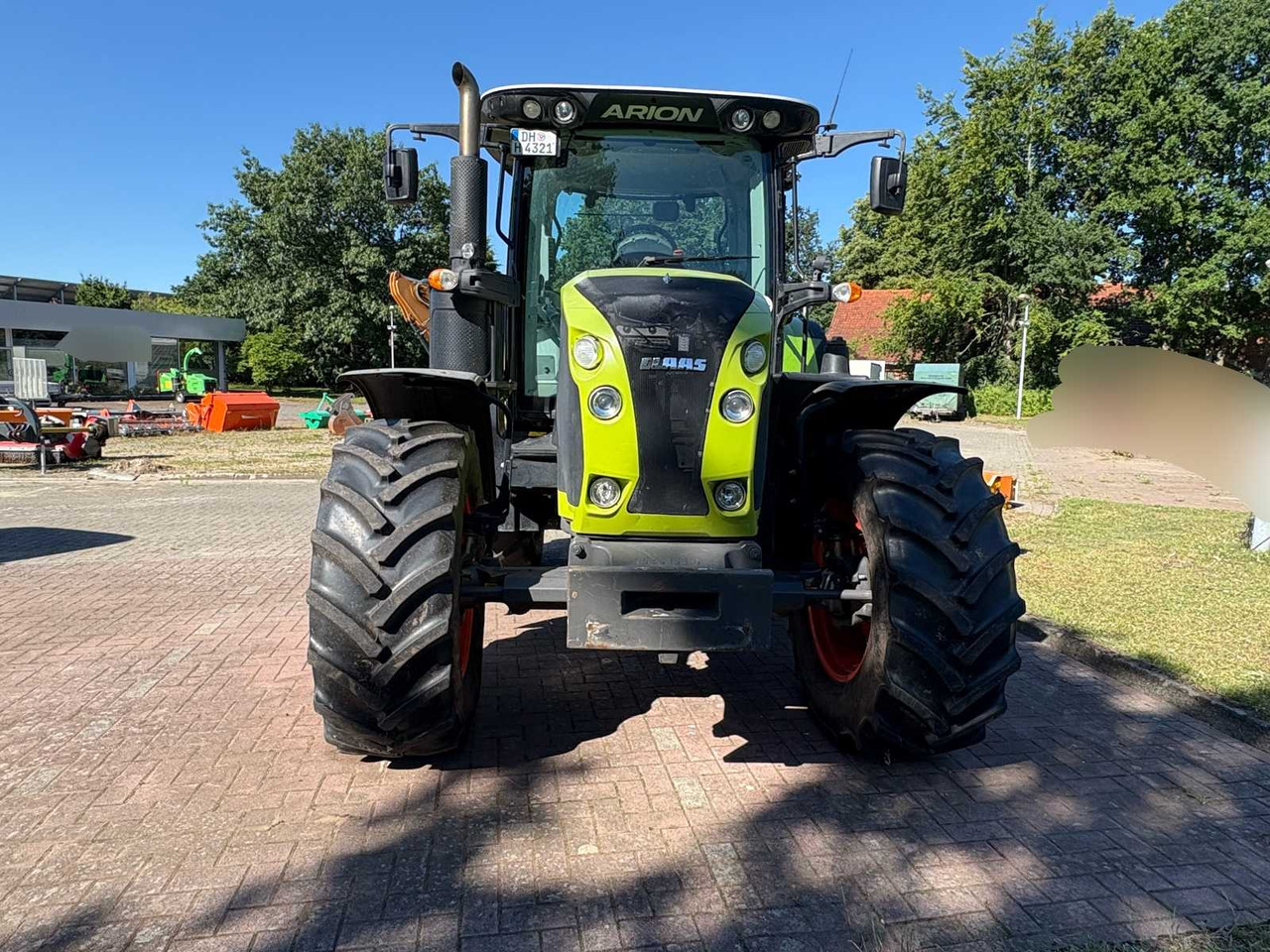 CLAAS Arion 510 CIS - Traktor: 1 kép. CLAAS Arion 510 CIS - Traktor: 1 kép.