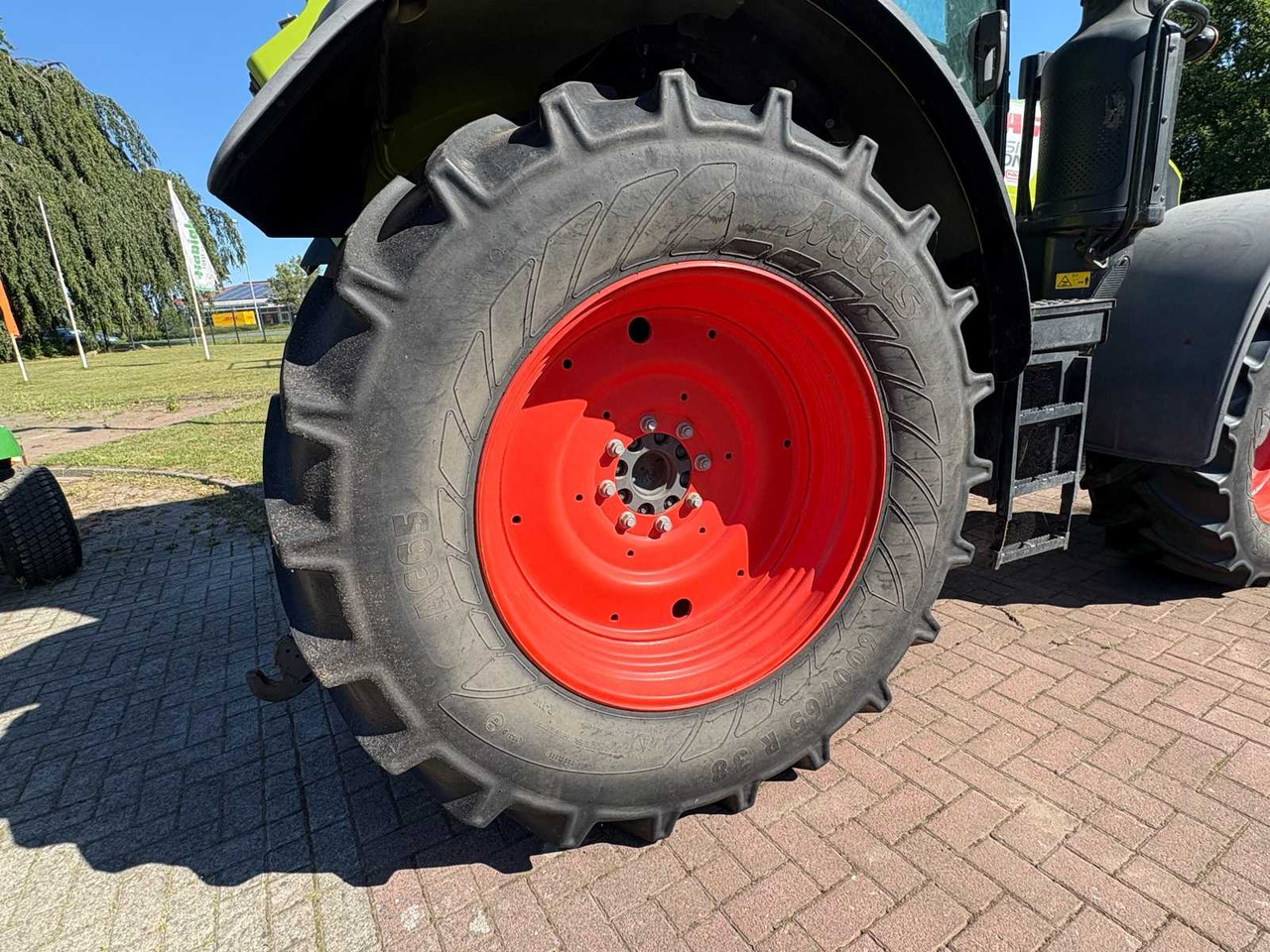CLAAS Arion 510 CIS - Traktor: 3 kép. CLAAS Arion 510 CIS - Traktor: 3 kép.