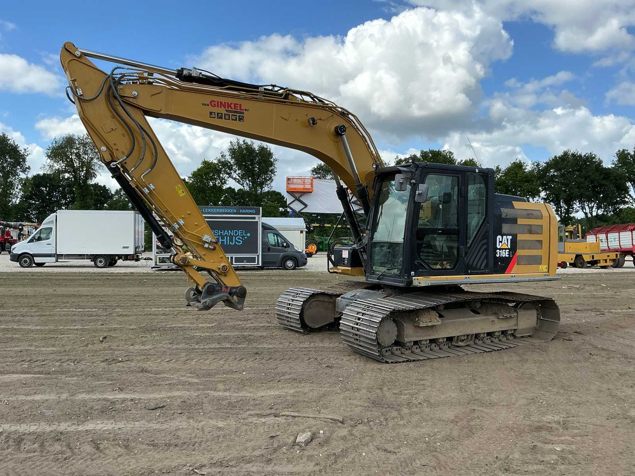 Caterpillar 316EL - Lánctalpas kotró: 1 kép. Caterpillar 316EL - Lánctalpas kotró: 1 kép.