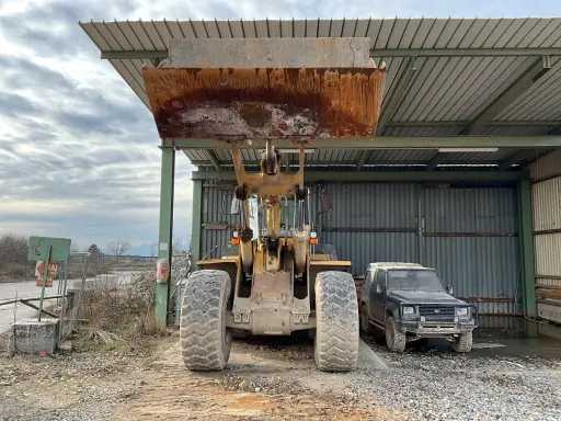 Caterpillar Cat 966F 2 - Mini homlokrakodó: 5 kép. Caterpillar Cat 966F 2 - Mini homlokrakodó: 5 kép.