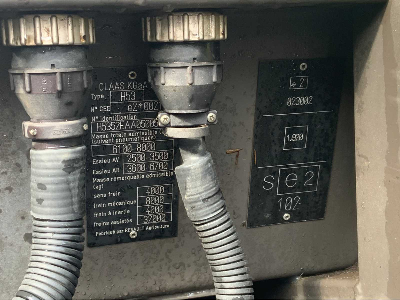Traktor Claas Ares 557 ATZ: 47 kép.