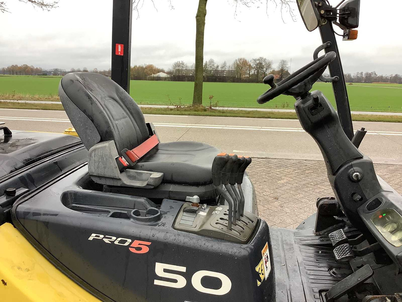 DOOSAN - 2010 - G50C-5 LP PRO5 - FORKLIFT - Villás targonca: 5 kép. DOOSAN - 2010 - G50C-5 LP PRO5 - FORKLIFT - Villás targonca: 5 kép.