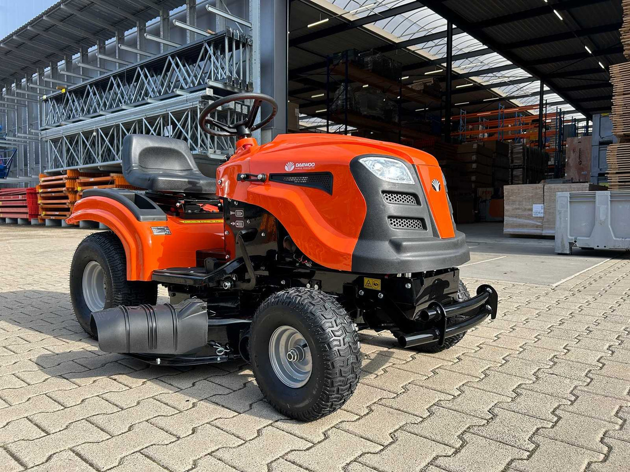 Daewoo DA1066HX - Kerti fűkasza: 4 kép. Daewoo DA1066HX - Kerti fűkasza: 4 kép.