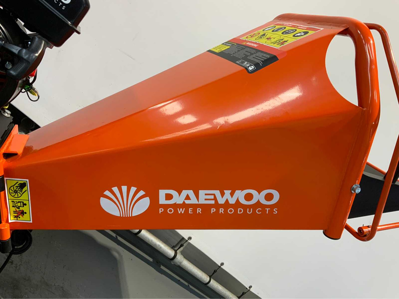Daewoo DWFWC230 - Faaprító: 5 kép. Daewoo DWFWC230 - Faaprító: 5 kép.
