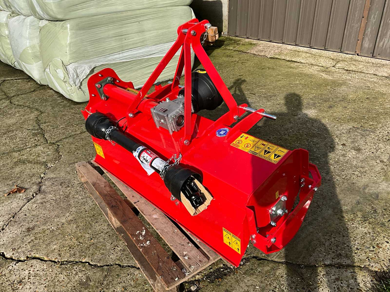 Del Morino Tango 125 - Talajmaró: 3 kép. Del Morino Tango 125 - Talajmaró: 3 kép.