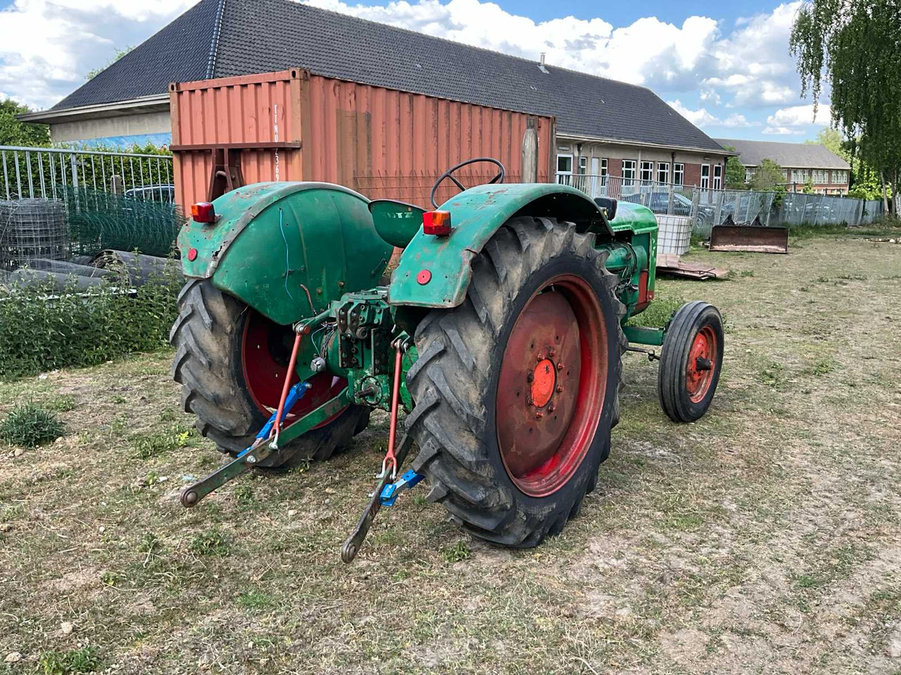 Deutz D55 - Traktor: 5 kép. Deutz D55 - Traktor: 5 kép.
