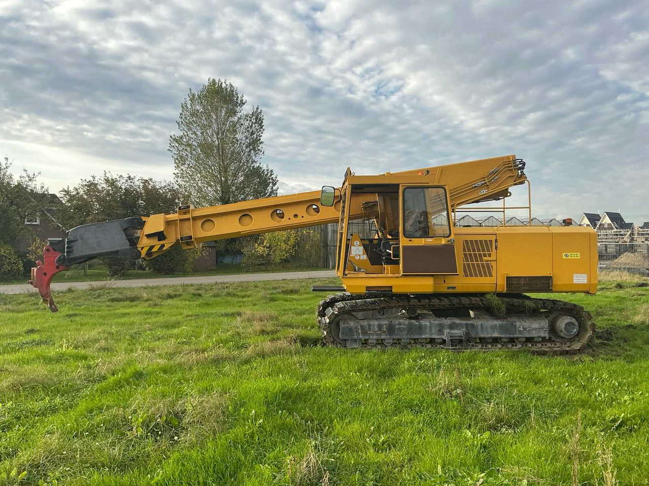 EWK TR2212 - Lánctalpas kotró: 3 kép. EWK TR2212 - Lánctalpas kotró: 3 kép.