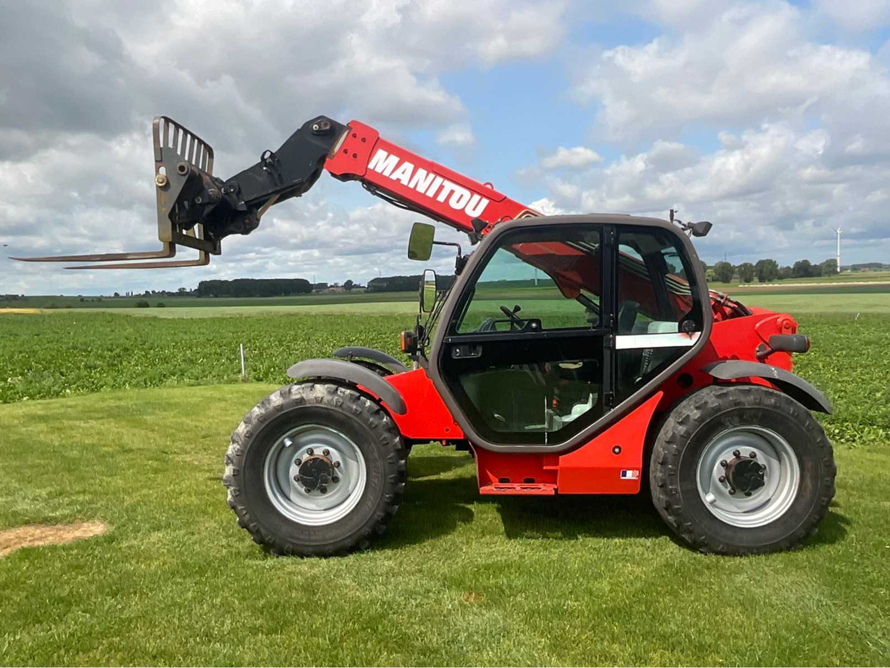 Manitou MLT 741-120-LSU Turbo - Építőipari gépek: 2 kép. Manitou MLT 741-120-LSU Turbo - Építőipari gépek: 2 kép.