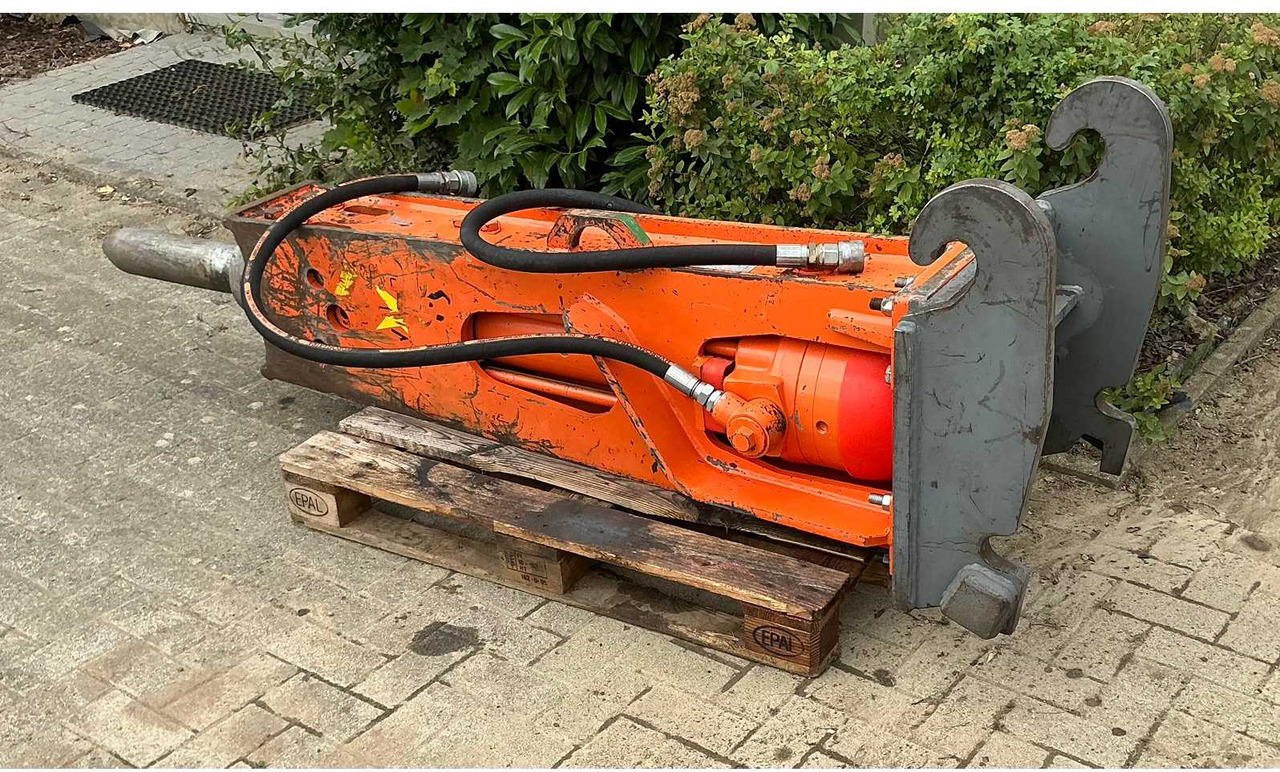 Star Hammer SH990 - Építőipari gépek: 2 kép. Star Hammer SH990 - Építőipari gépek: 2 kép.