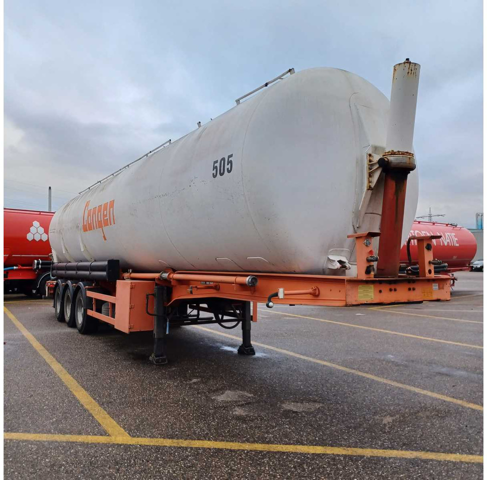 1998 BENALU T39NLNEP SEMI-TRAILER (75165-186) - Félpótkocsi: 2 kép. 1998 BENALU T39NLNEP SEMI-TRAILER (75165-186) - Félpótkocsi: 2 kép.