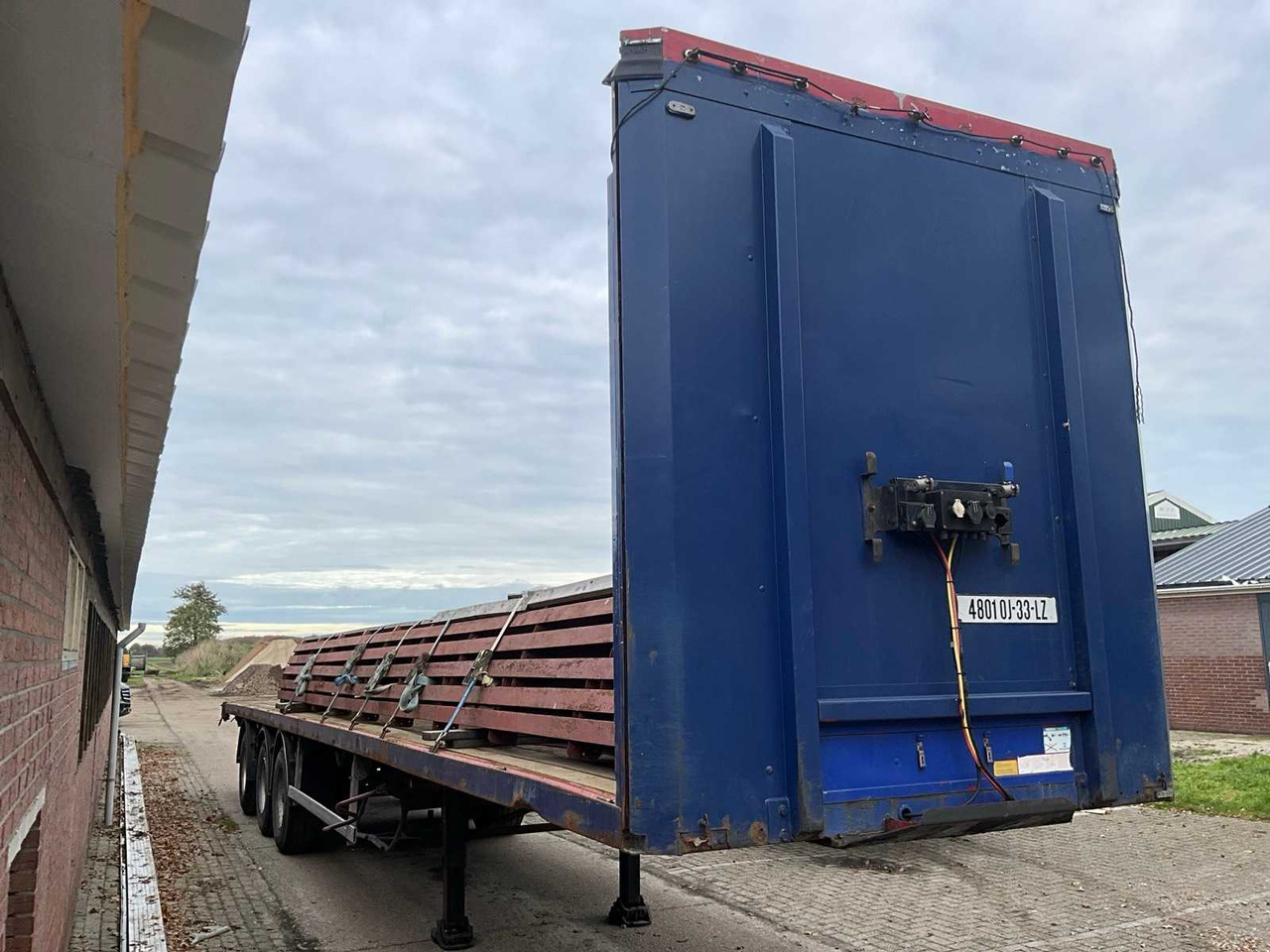 PACTON TBD339 - Félpótkocsi: 2 kép. PACTON TBD339 - Félpótkocsi: 2 kép.