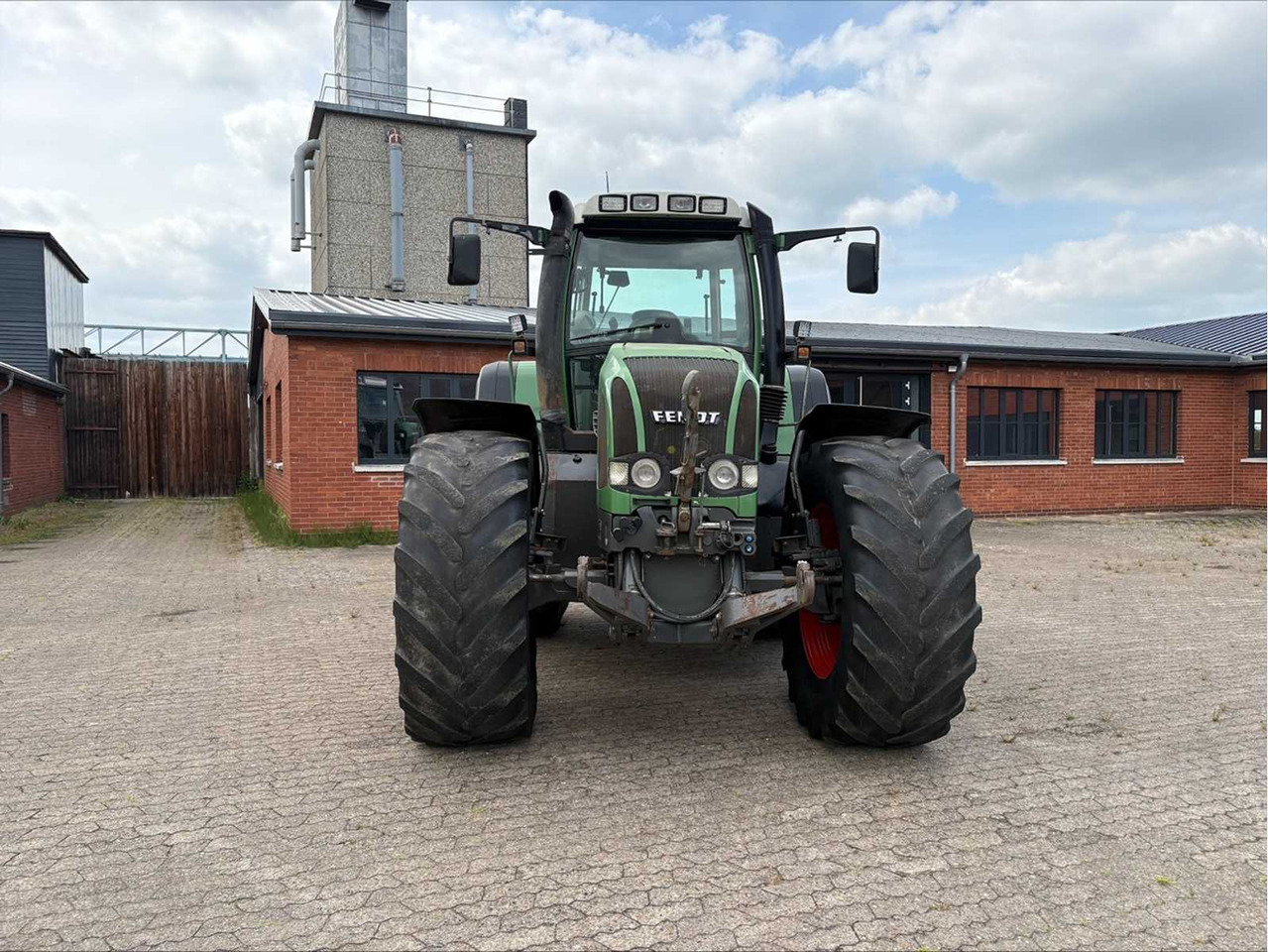 Fendt 926 Vario - Traktor: 2 kép. Fendt 926 Vario - Traktor: 2 kép.