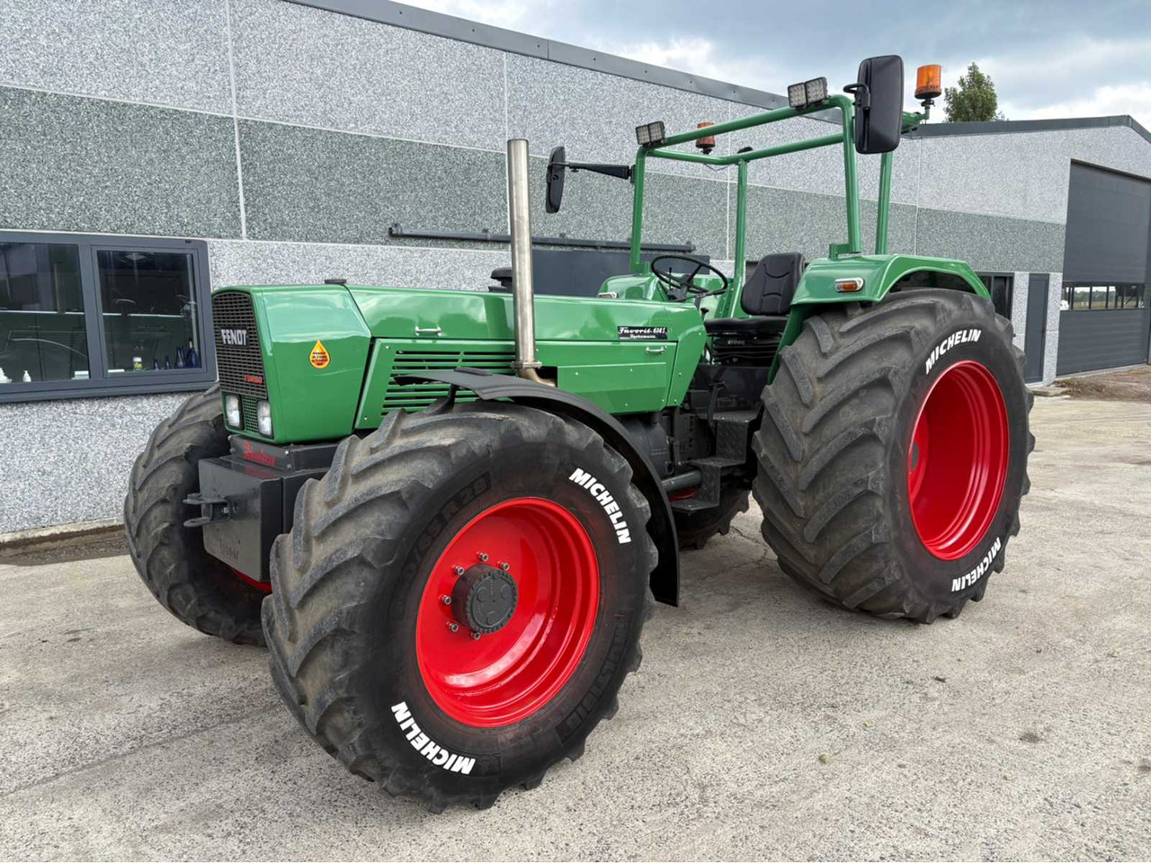Fendt - Traktor: 1 kép. Fendt - Traktor: 1 kép.