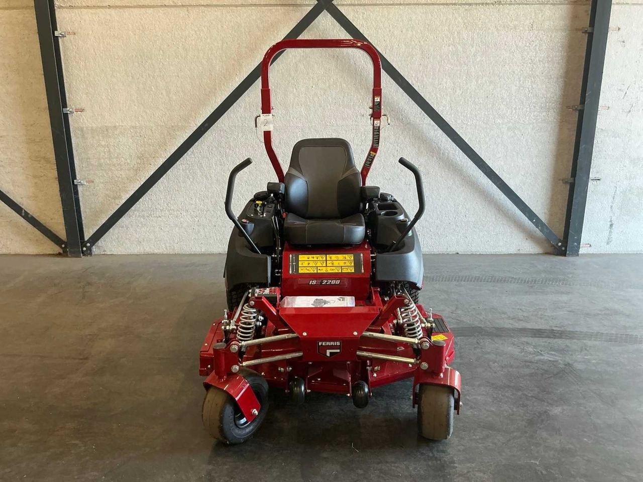 Ferris ISX 2200 - Kerti fűkasza: 2 kép. Ferris ISX 2200 - Kerti fűkasza: 2 kép.
