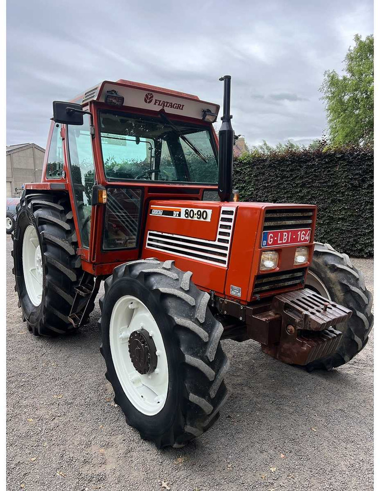 Fiat 80-90DT - Traktor: 3 kép. Fiat 80-90DT - Traktor: 3 kép.