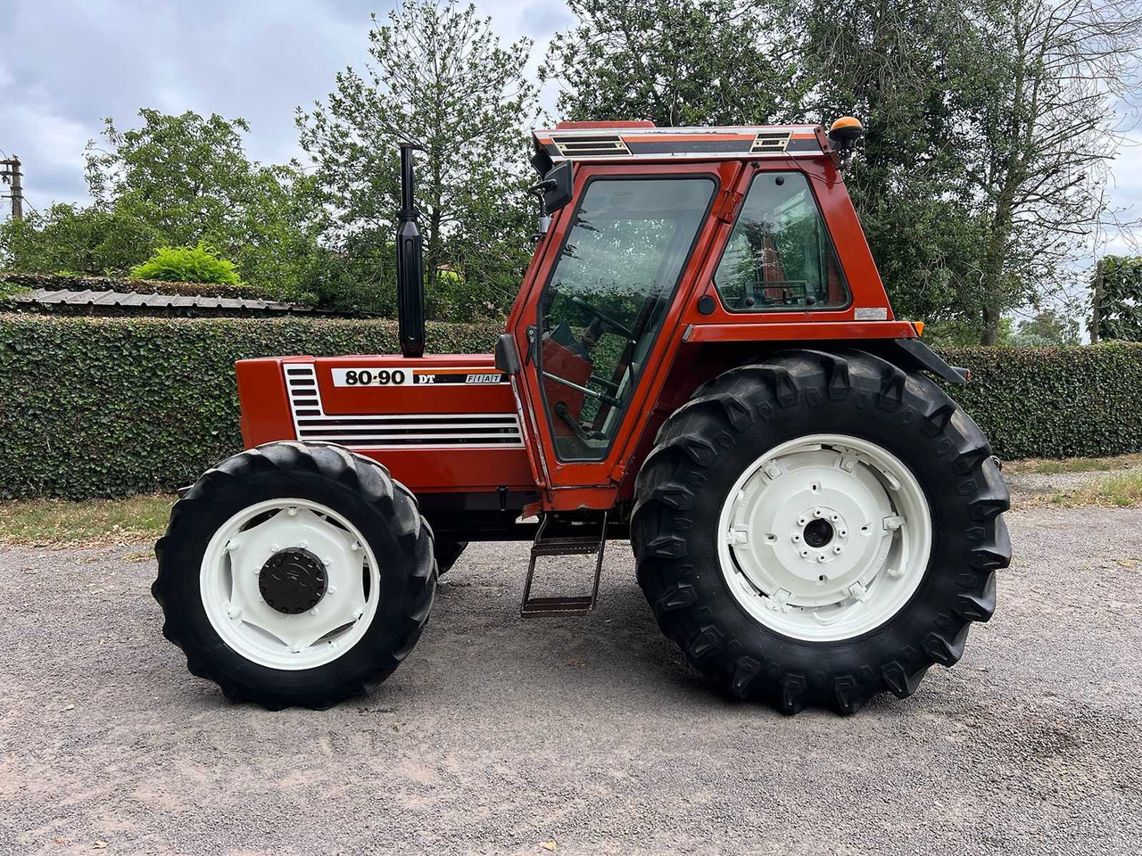 Fiat 80-90DT - Traktor: 2 kép. Fiat 80-90DT - Traktor: 2 kép.