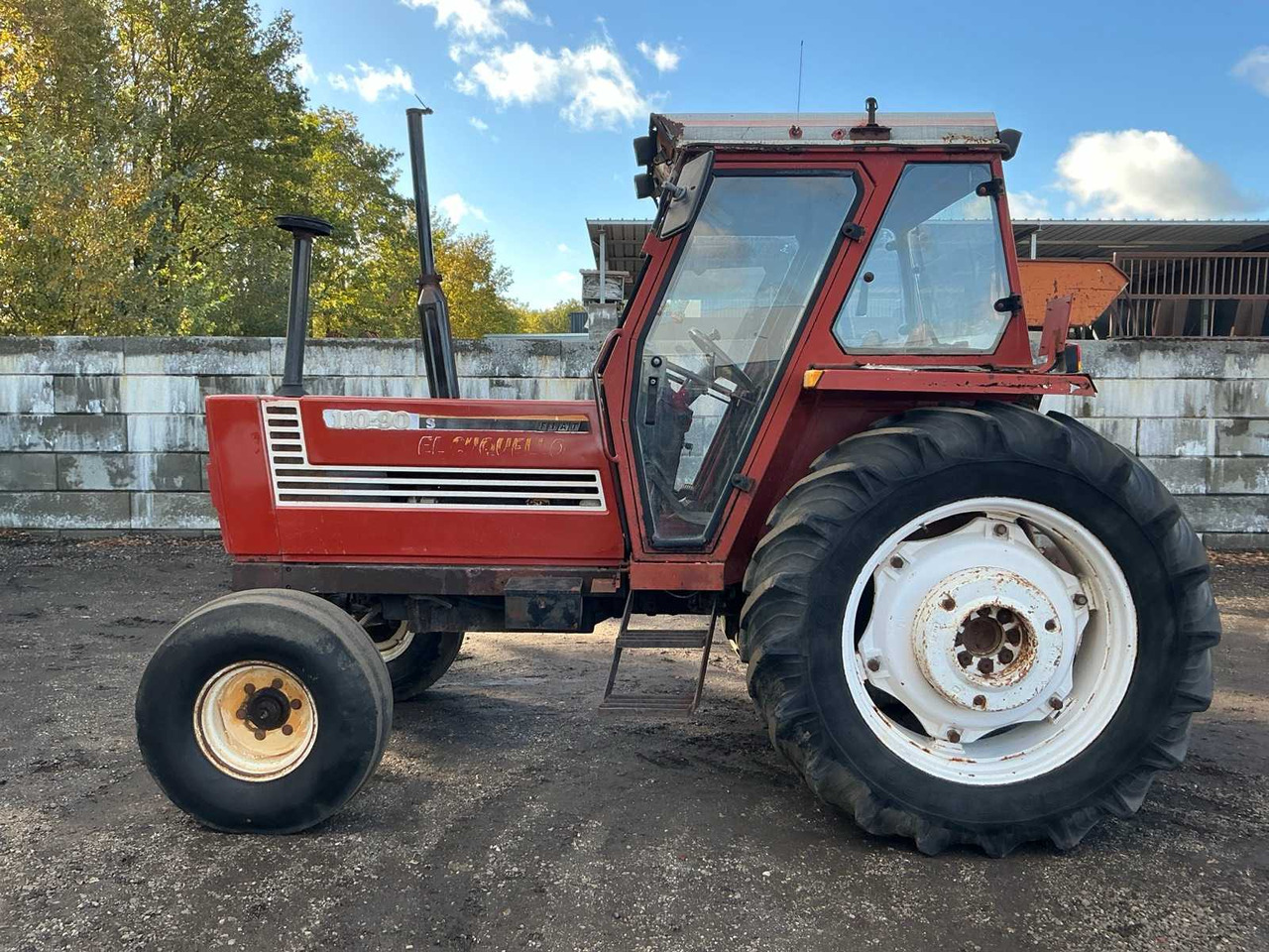 Fiatagri 110-90S/15 - Traktor: 2 kép. Fiatagri 110-90S/15 - Traktor: 2 kép.