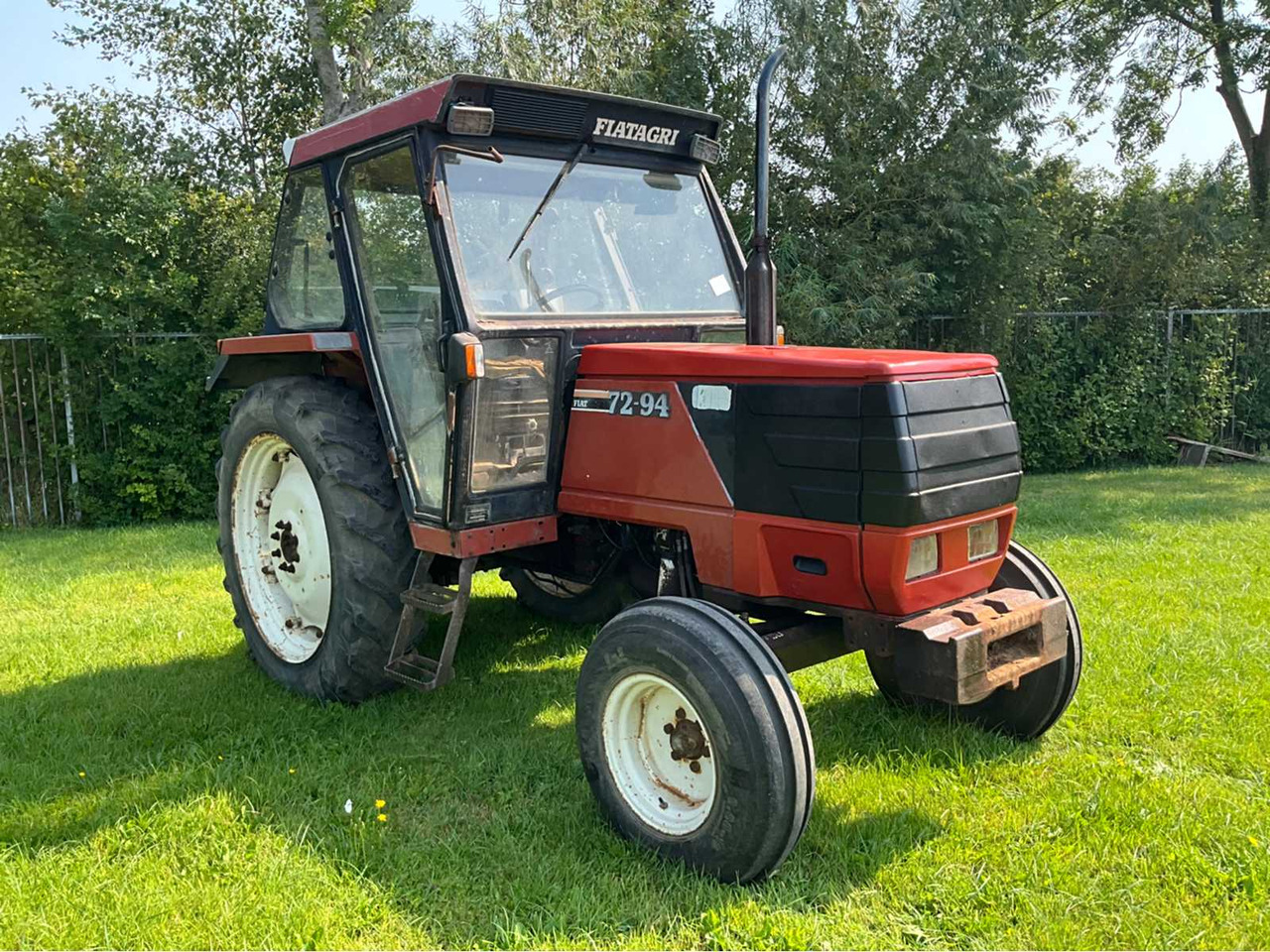 Fiatagri 72-94 - Traktor: 4 kép. Fiatagri 72-94 - Traktor: 4 kép.