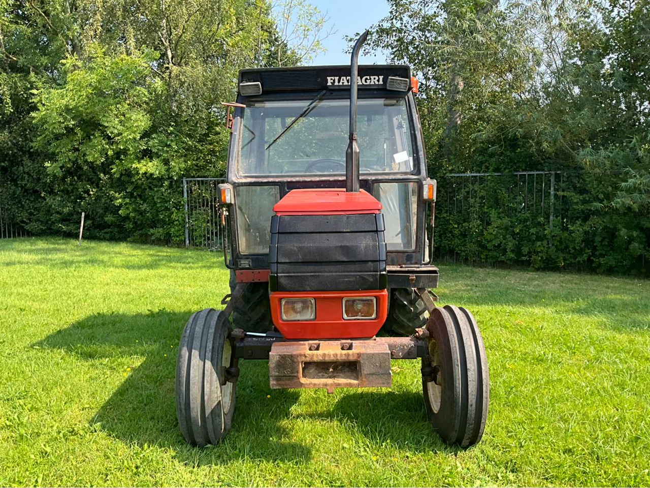 Fiatagri 72-94 - Traktor: 3 kép. Fiatagri 72-94 - Traktor: 3 kép.