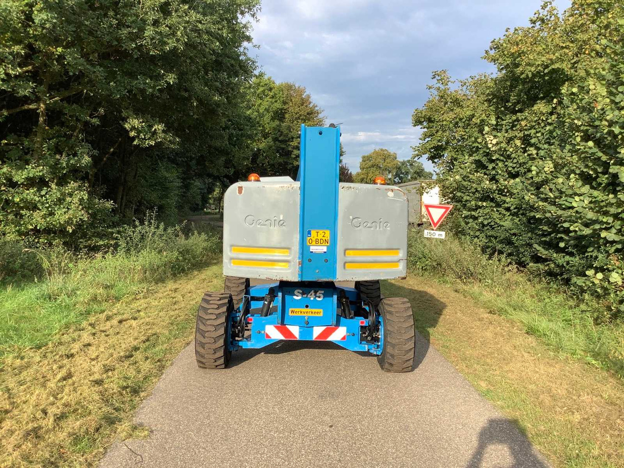 Genie S45 - Emelő: 2 kép. Genie S45 - Emelő: 2 kép.