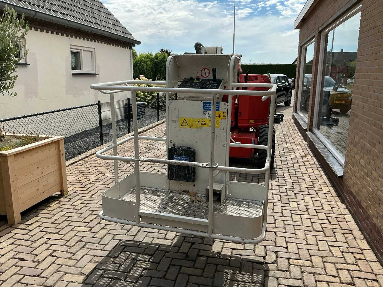 Genie Z-34/22 - Emelő: 5 kép. Genie Z-34/22 - Emelő: 5 kép.