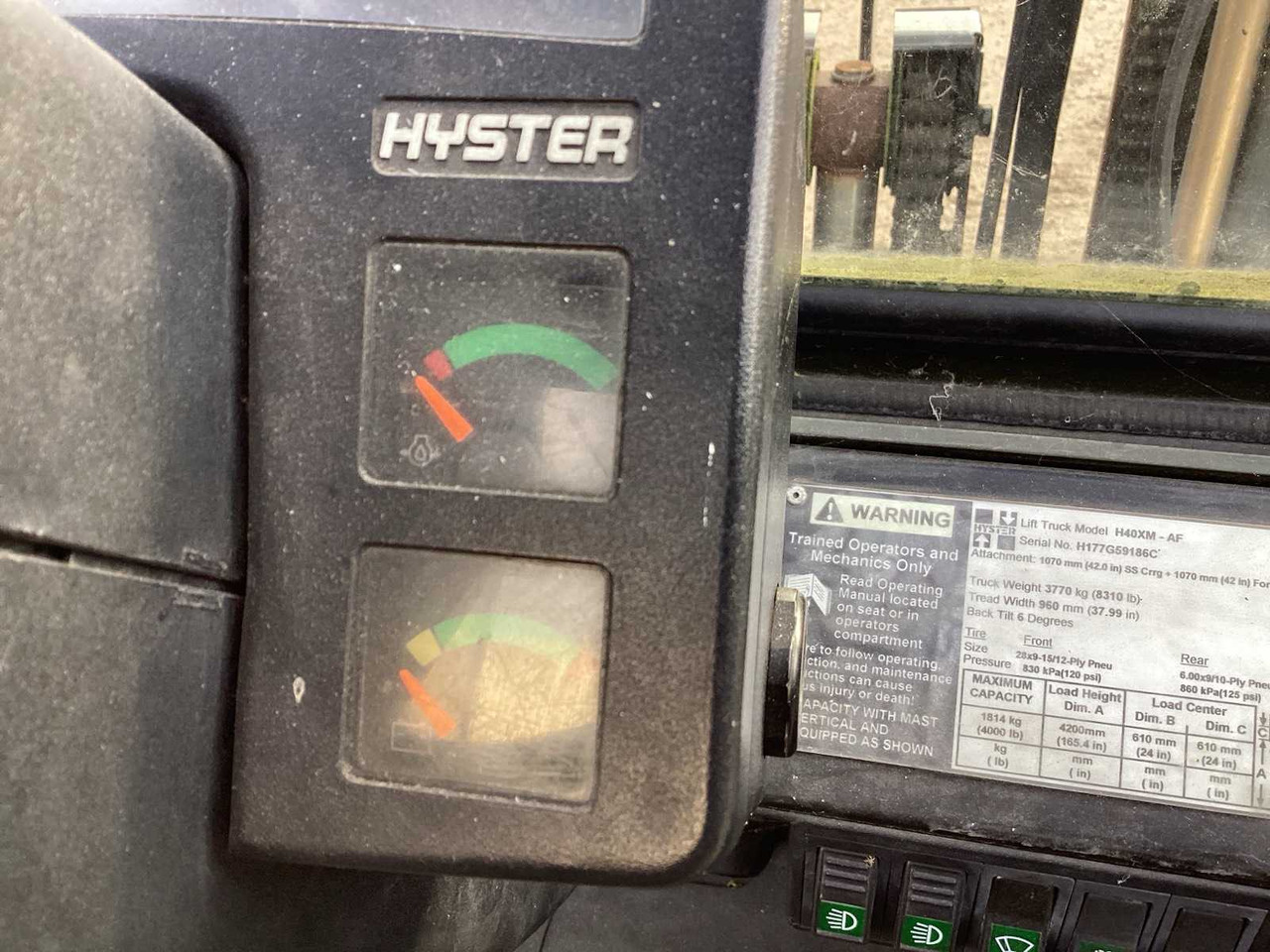 Villás targonca HYSTER H40XM FORKLIFT: 10 kép.