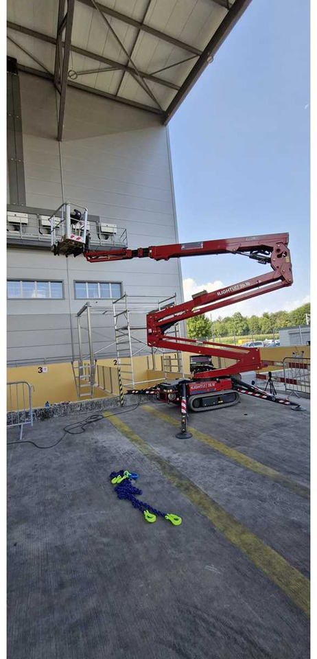 Hinowa Lightlift 20.10.LI - Emelő: 2 kép. Hinowa Lightlift 20.10.LI - Emelő: 2 kép.