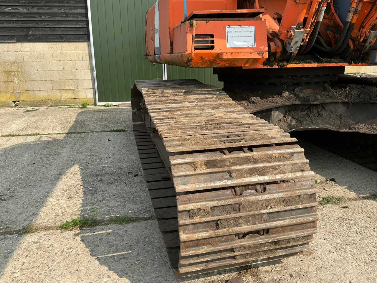 Lánctalpas kotró Hitachi EX300-3: 10 kép.
