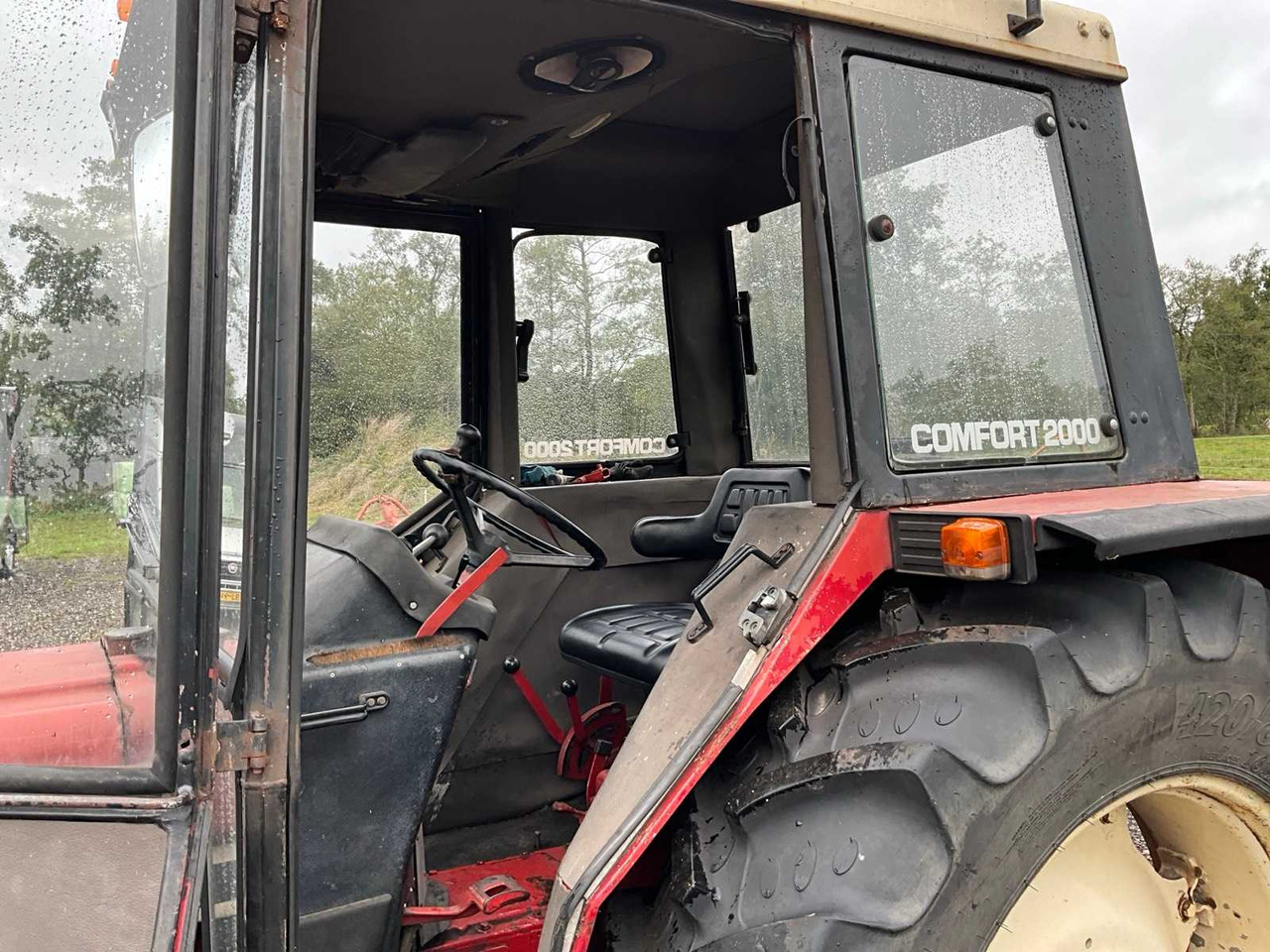 Traktor International 644: 26 kép. Traktor International 644: 26 kép.