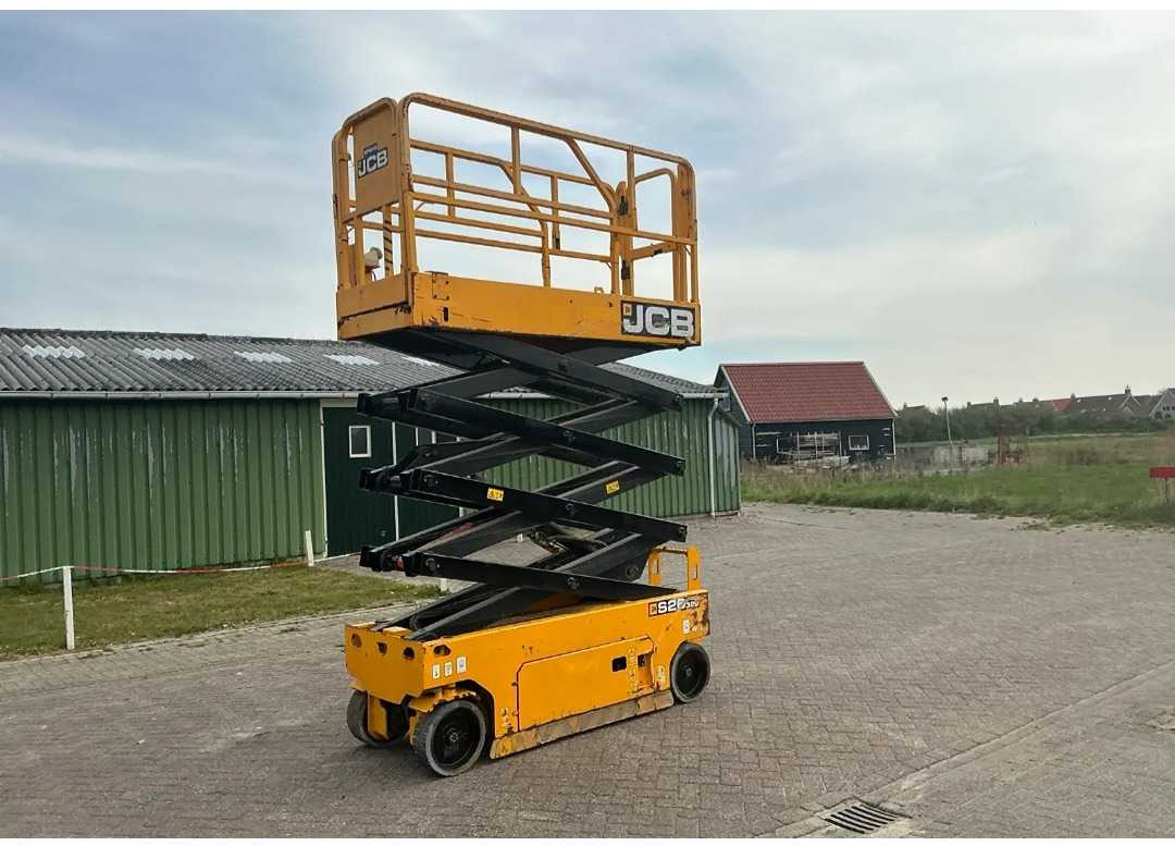 JCB - Emelő: 5 kép. JCB - Emelő: 5 kép.