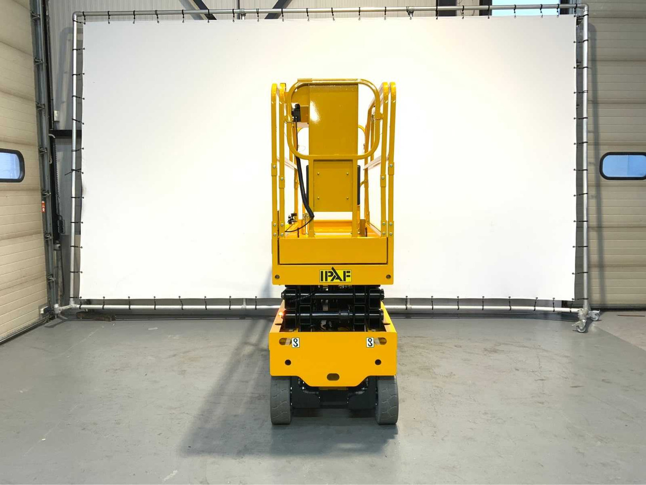 JD Equipment 80XEN - Emelő: 4 kép. JD Equipment 80XEN - Emelő: 4 kép.