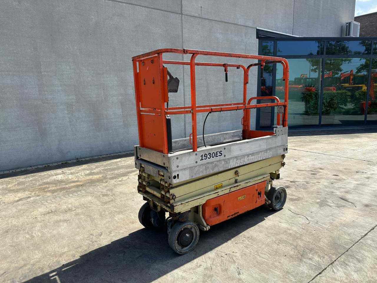 JLG 1930ES - Emelő: 1 kép. JLG 1930ES - Emelő: 1 kép.