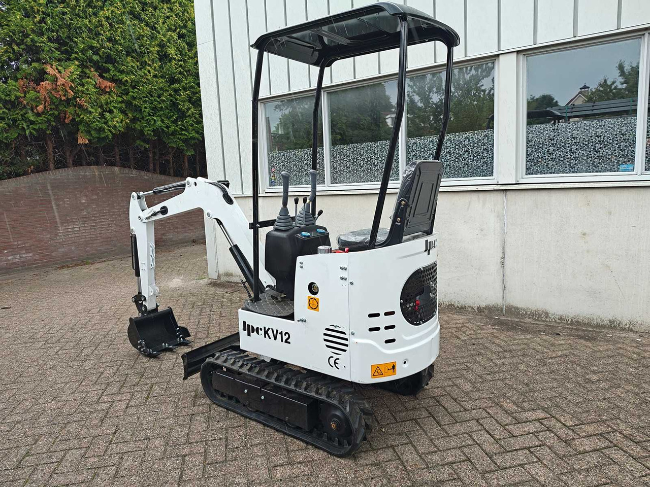 JPC KV12 - Minikotró: 3 kép. JPC KV12 - Minikotró: 3 kép.