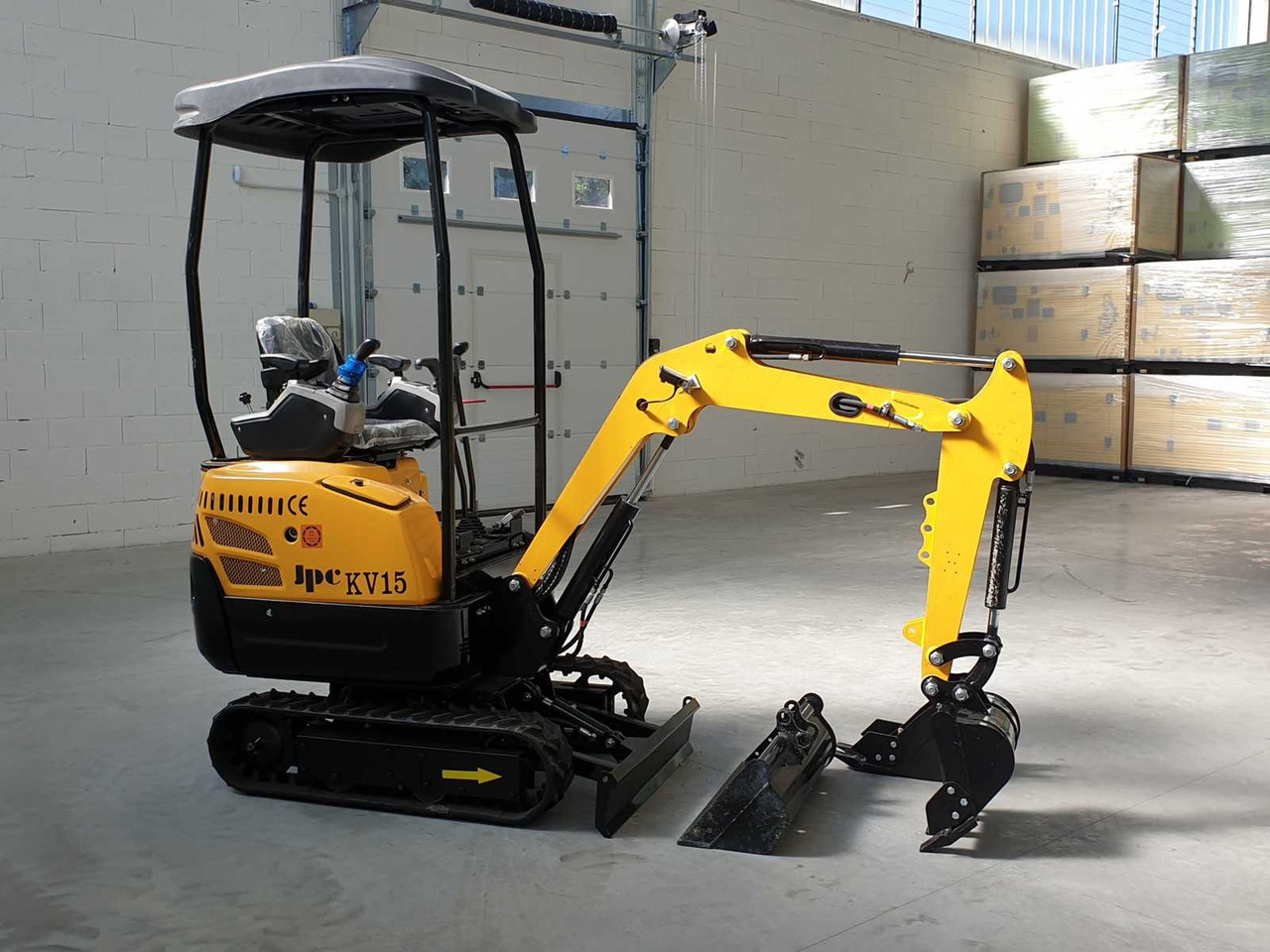 JPC - Minikotró: 1 kép. JPC - Minikotró: 1 kép.