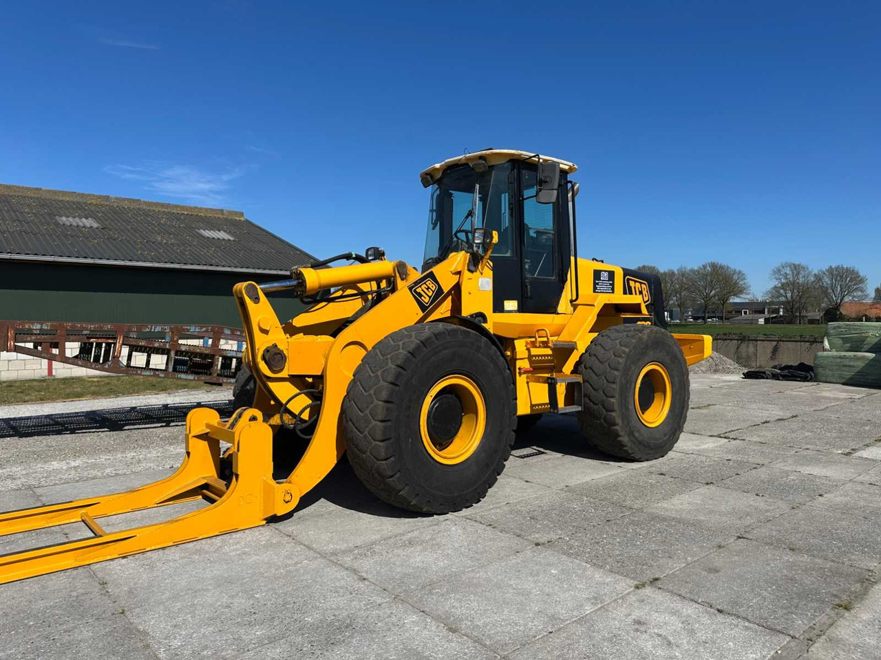 Jcb 436 HT - Gumikerekes homlokrakodó: 1 kép. Jcb 436 HT - Gumikerekes homlokrakodó: 1 kép.