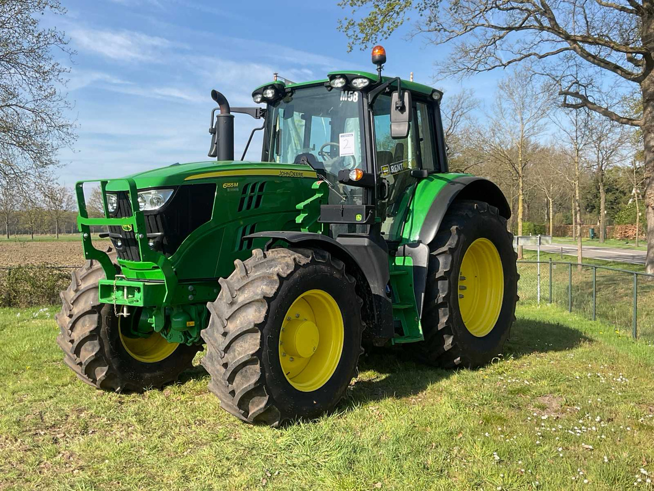John Deere 6155M - Traktor: 5 kép. John Deere 6155M - Traktor: 5 kép.