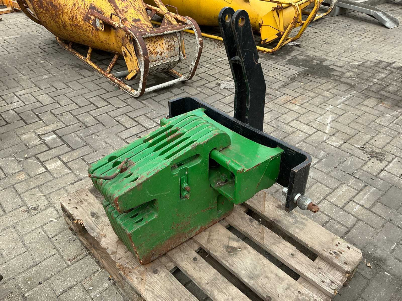 John Deere - Traktor: 4 kép. John Deere - Traktor: 4 kép.